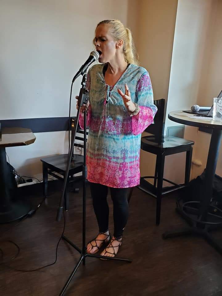 Singing for four hours in the corner of a random cafe in Texas!